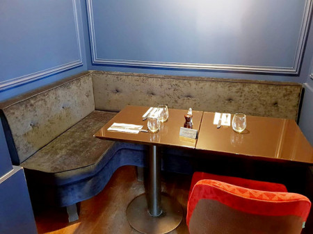 banquette-d_angle-sur-mesure-restaurant-paris