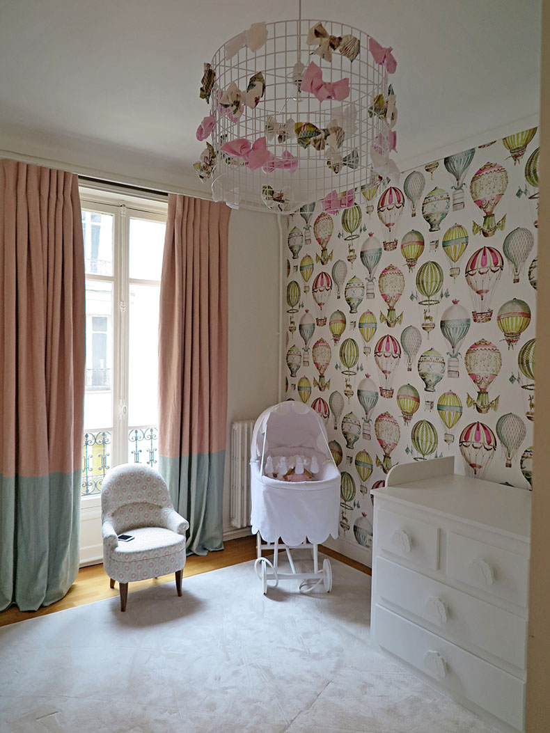 pose-de-tissu-tendu-chambre-enfant