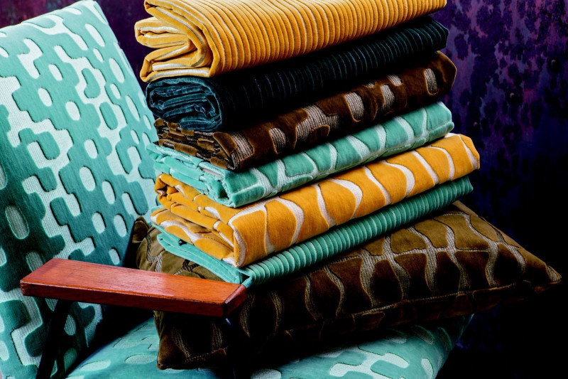 Comment bien choisir un tissu pour des rideaux ou un fauteuil?