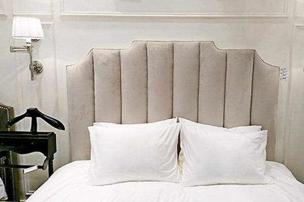 Tête de lit : quel modèle choisir pour renouveler sa chambre ?